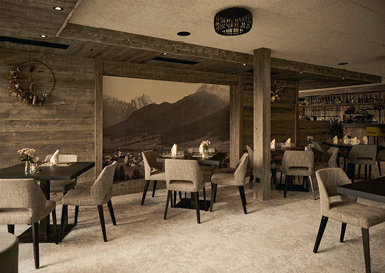 Restaurant und Speisesaal im Aparthotel Hirben 